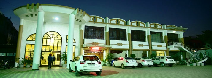 Hotel Shree Manav Residency - Anjar 01.jpg